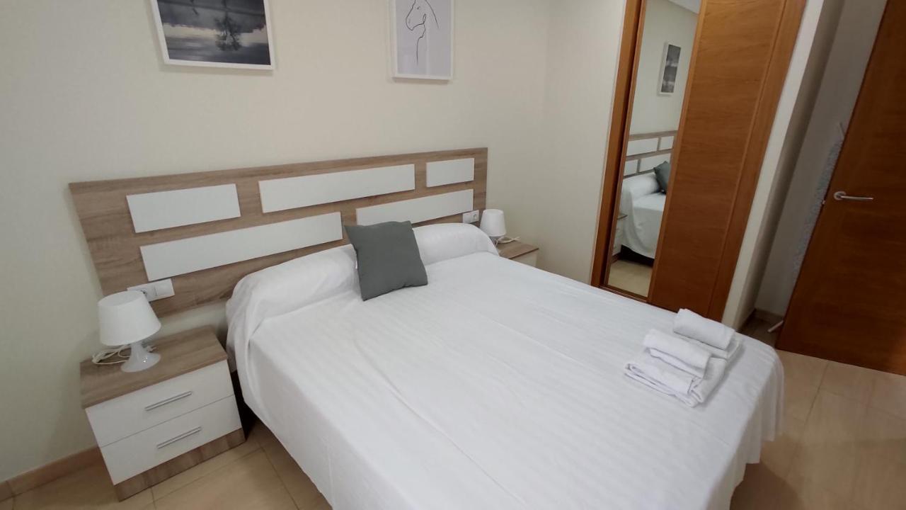 Apartagal-Urbanizacion Foz II المظهر الخارجي الصورة